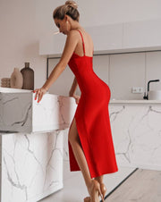 فستان بوديكون أنيق بفتحة ظهر - أحمر - Miss Fashion X